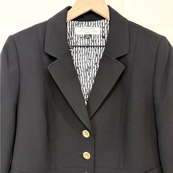 Tahari ASL Black Blazer Jacket Women’s 10P 3 Gold Buttons Formal Office Wear NWT - Picture 2 of 15